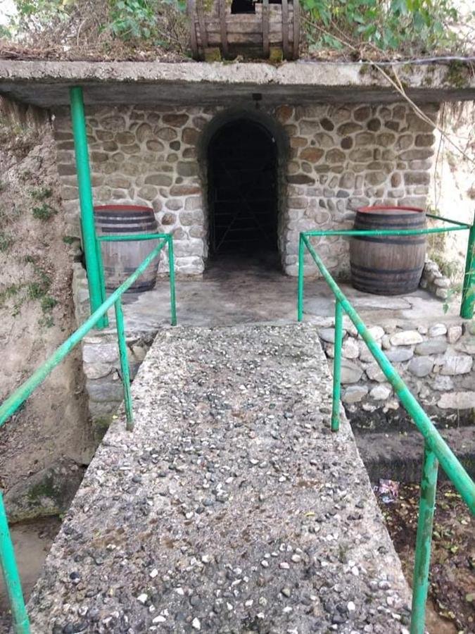 Хотел Механа Воденицата Zlatkov Chiflik Exterior photo