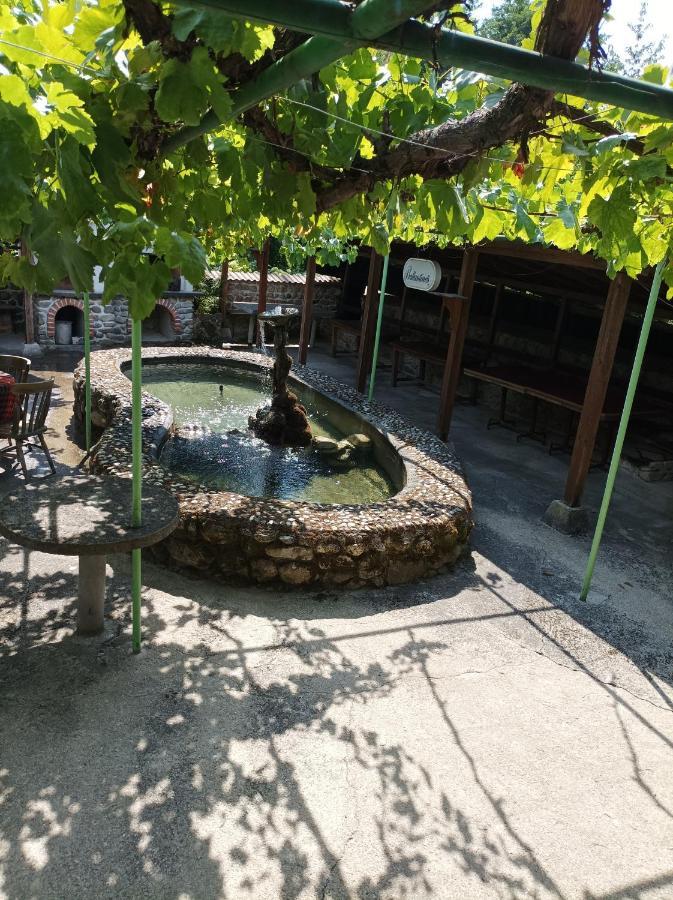Хотел Механа Воденицата Zlatkov Chiflik Exterior photo